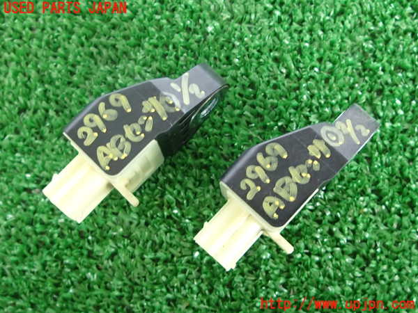 2UPJ-9229696356]アクア(AQUA)(NHP10)エアバッグセンサー1 中古_2