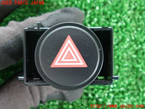 2UPJ-9229696290]アクア(AQUA)(NHP10)ハザードスイッチ 中古_3