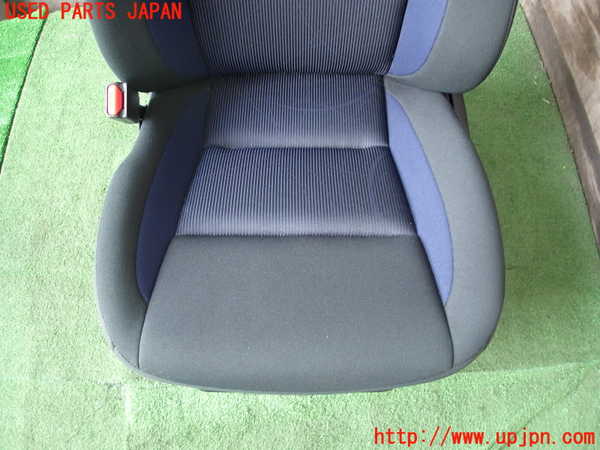 2UPJ-9229697065]アクア(AQUA)(NHP10)助手席シート 中古_3