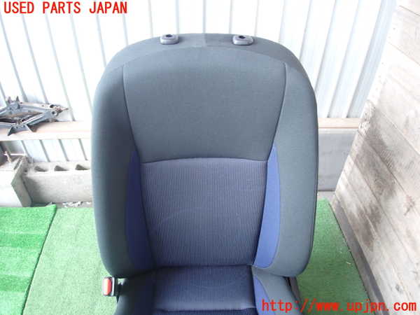 2UPJ-9229697065]アクア(AQUA)(NHP10)助手席シート 中古_4