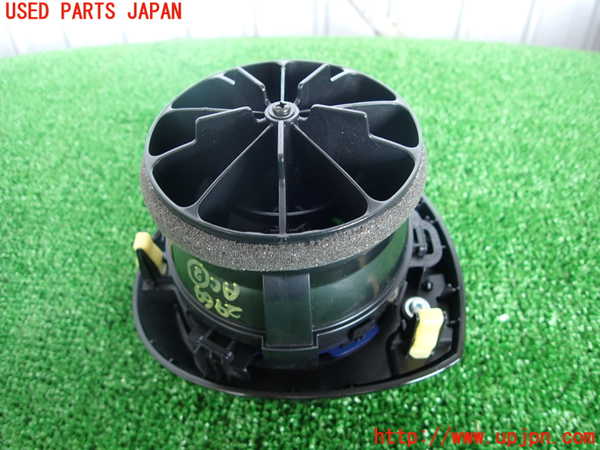 2UPJ-9229697527]アクア(AQUA)(NHP10)エアコン吹き出し口2 (右) 中古_3