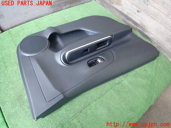 2UPJ-9229691264]アクア(AQUA)(NHP10)左前ドア内張り 中古_3