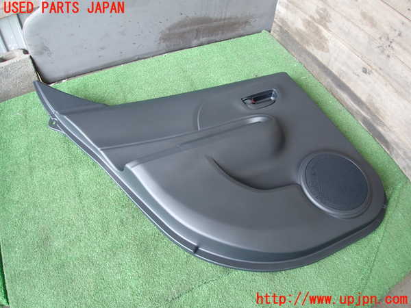 2UPJ-9229691324]アクア(AQUA)(NHP10)左後ドア内張り 中古_2