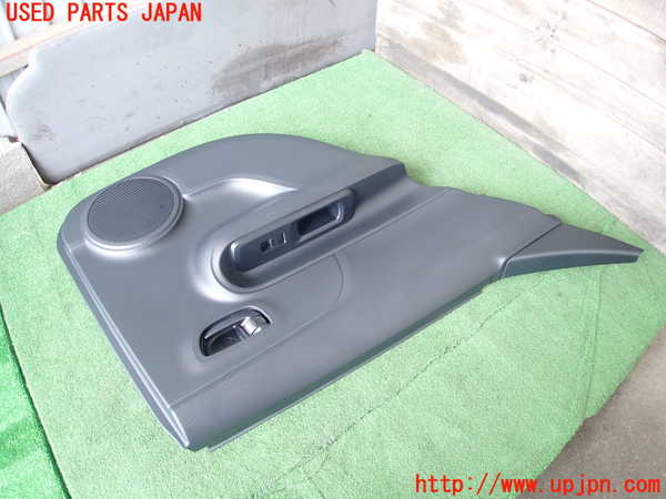 2UPJ-9229691324]アクア(AQUA)(NHP10)左後ドア内張り 中古_3
