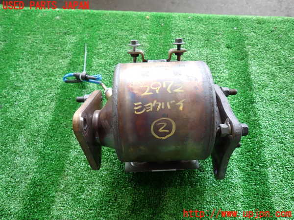 2UPJ-9229722662]CX-3(DK5AW)触媒2 中古_2
