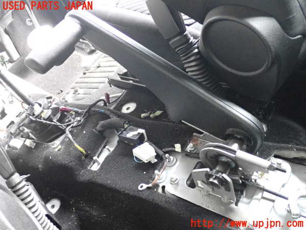 2UPJ-9229737550]BMW ミニ(MINI)クーパーS クロスオーバー オール4(ZC16A)サイドブレーキレバー 中古_2