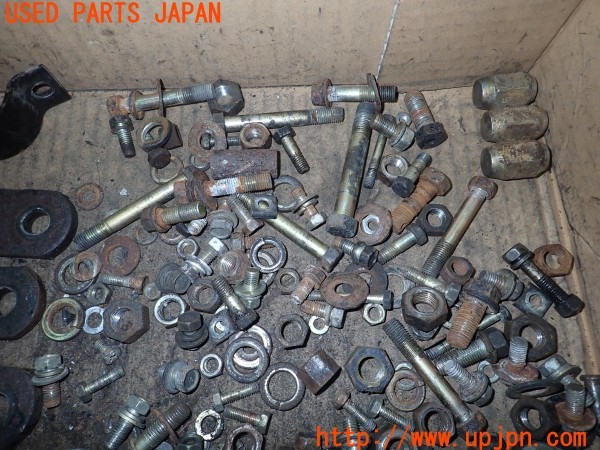 3UPJ=9229740720]三菱ジープ(J24)ネジ・ナット・ステー類 セット ジャンク_4