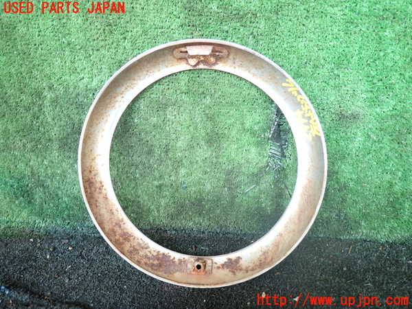 1UPJ-9229741142]三菱ジープ(J24)左ヘッドライトリム 中古_2