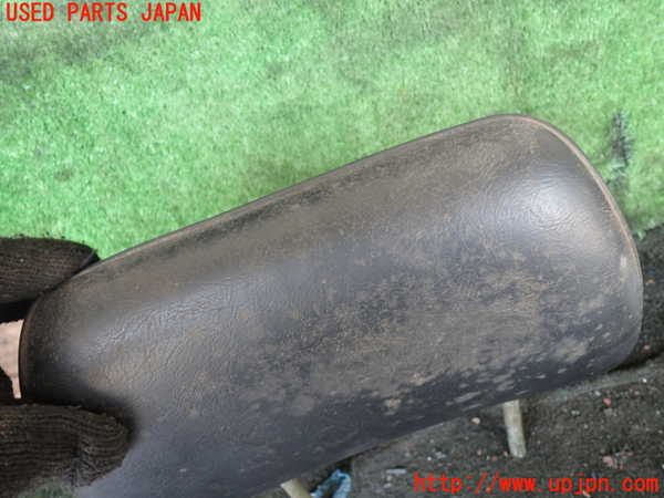 1UPJ-9229747040]三菱ジープ(J24)運転席ヘッドレスト 中古_2