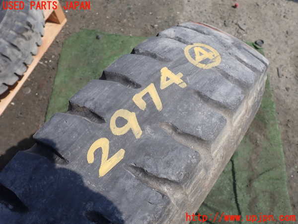 1UPJ-9229749034]三菱ジープ(J24)タイヤ　ホイール　1本④ 7.00-16LT 中古_4