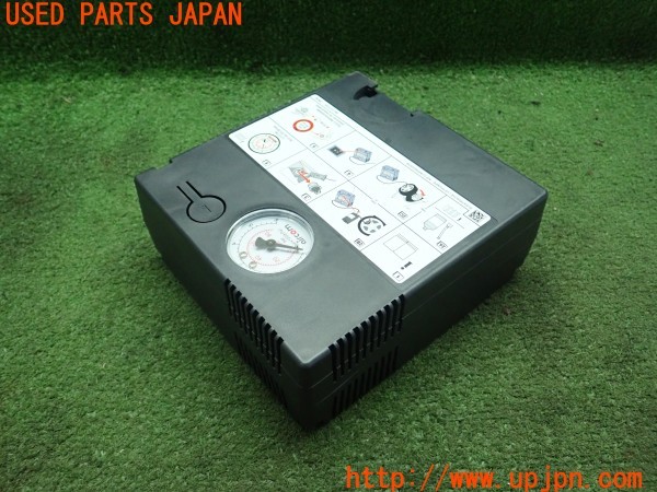 3UPJ=9229750625]VW T-Cross TSI 1st(C1DKR) 5N0 012 315F パンク修理キット エアコンプレッサー 中古_3