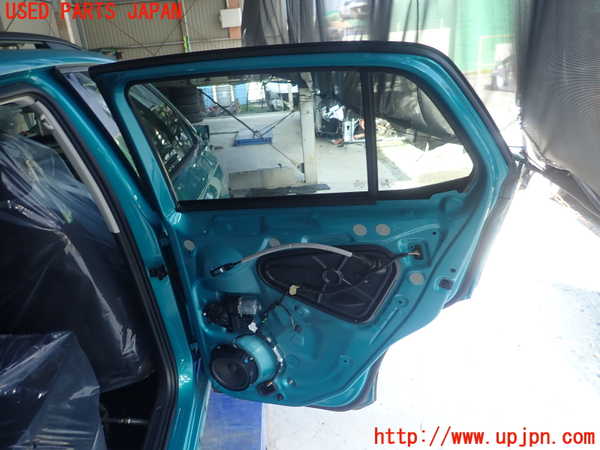 1UPJ-9229751290]VW・T-Cross(ティークロス)(C1DKR)右後ドア SEKURIT M92 中古_3