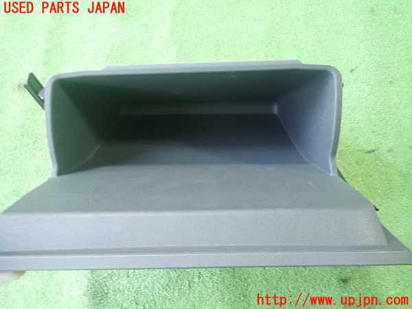 1UPJ-9229757516]VW・T-Cross(ティークロス)(C1DKR)グローブボックス1 中古_2