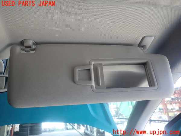 1UPJ-9229757625]VW・T-Cross(ティークロス)(C1DKR)室内サンバイザー右側 中古_3