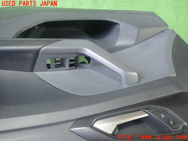 1UPJ-9229751234]VW・T-Cross(ティークロス)(C1DKR)右前ドア内張り 中古_2
