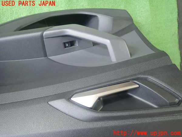 1UPJ-9229751294]VW・T-Cross(ティークロス)(C1DKR)右後ドア内張り 中古_2