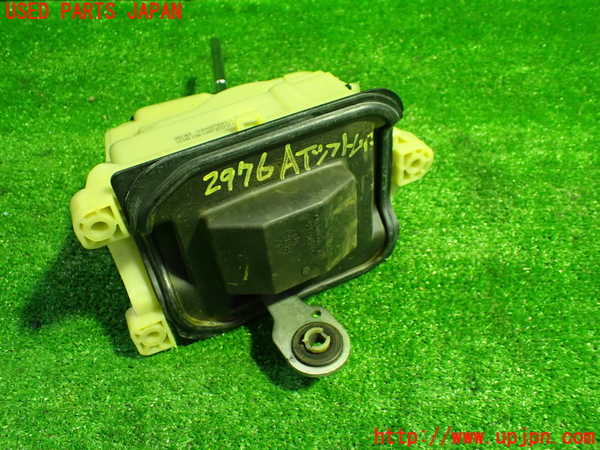 1UPJ-9229767555]ベンツ C180 ステーションワゴン S204(204249)ATシフトレバー 中古_4