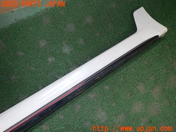 3UPJ=9229790025]86(BRZ)(ZN6 A型)純正 右サイドステップ 中古_2