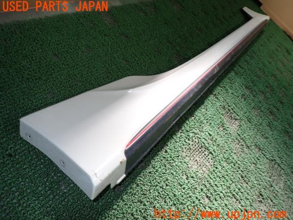 3UPJ=9229790025]86(BRZ)(ZN6 A型)純正 右サイドステップ 中古_3