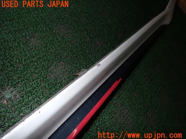 3UPJ=9229790025]86(BRZ)(ZN6 A型)純正 右サイドステップ 中古_4