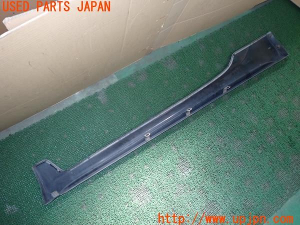 3UPJ=9229790025]86(BRZ)(ZN6 A型)純正 右サイドステップ 中古_5
