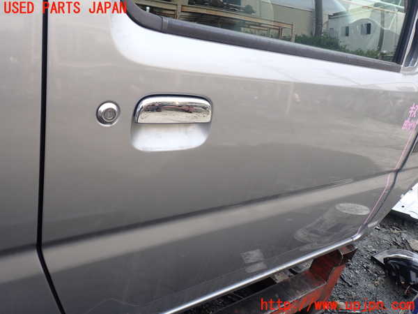 1UPJ-9229801230]ジムニー(JB23W)右ドア 中古 AGC M2H3 43R-00122_3