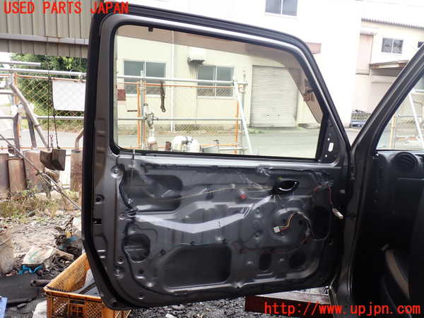 1UPJ-9229801260]ジムニー(JB23W)左ドア 中古 AGC M2H3 43R-00122_4