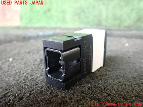 1UPJ-9229806307]ジムニー(JB23W)スイッチ2(レベライザー) 中古_2