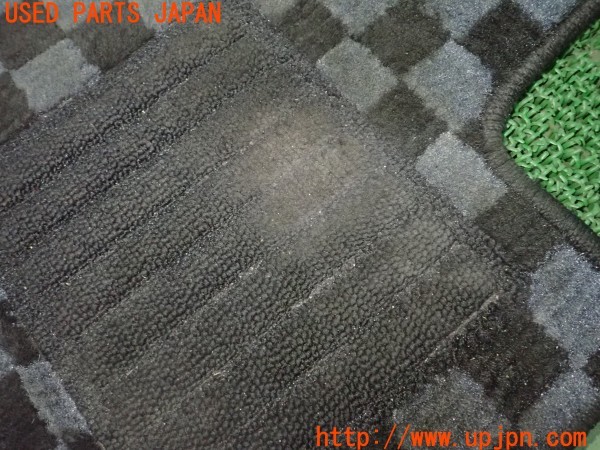 3UPJ=9229820629]セレナ(GFC27)社外 フロアマット ラゲッジマット付き 中古_5