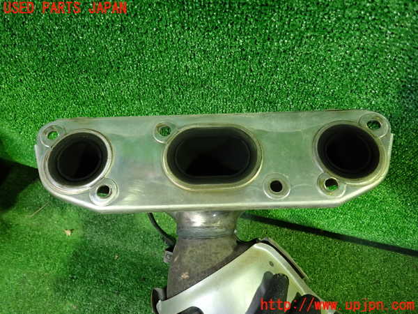 1UPJ-9229822661]セレナ(GFC27)触媒1 中古_3
