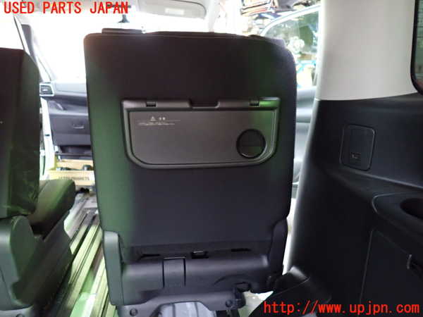 1UPJ-9229827145]セレナ(GFC27)右2列目シート 中古_4
