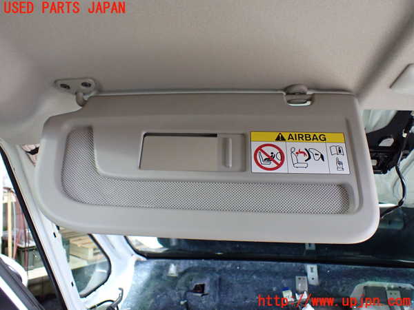 1UPJ-9229827630]セレナ(GFC27)室内サンバイザー左側 中古_3