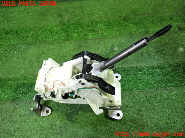 1UPJ-9229827555]セレナ(GFC27)ATシフトレバー 中古_2