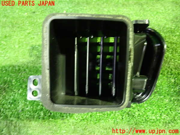 1UPJ-9229827527]セレナ(GFC27)エアコン吹き出し口2 (左) 中古_2