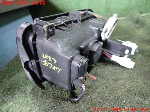 1UPJ-9229831180]MR2(SW20)右フォグ 中古_2