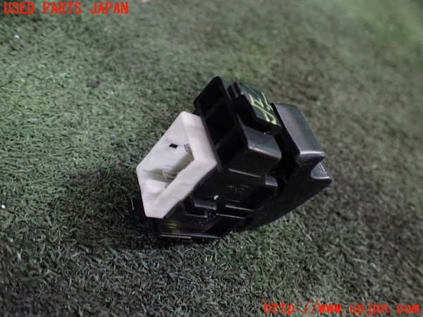 1UPJ-9229836245]MR2(SW20)左パワーウィンドウスイッチ 中古_2