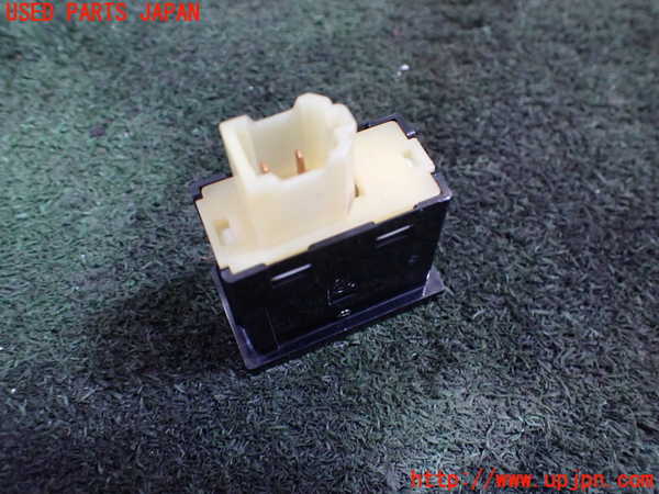 1UPJ-9229836295]MR2(SW20)フォグスイッチ 中古_2