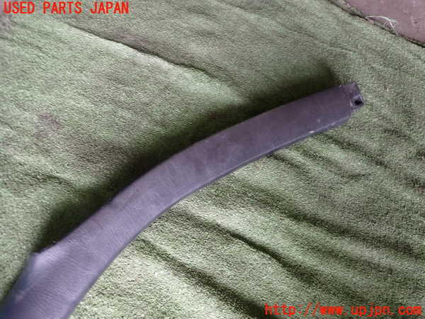 1UPJ-9229837655]MR2(SW20)右フロントピラートリム 中古_4