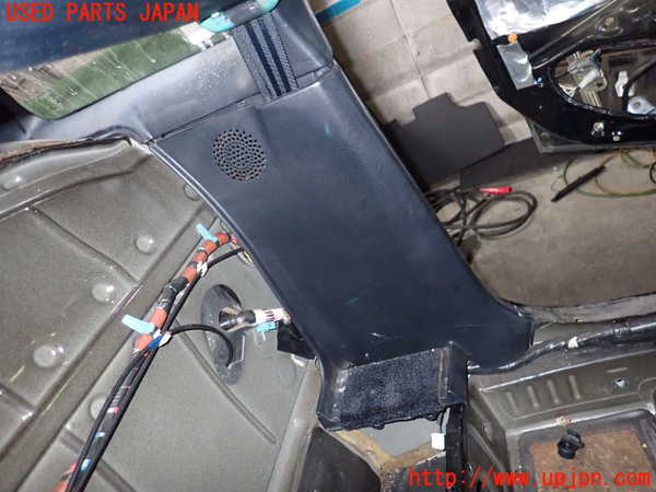 1UPJ-9229837680]MR2(SW20)左リアピラートリム 中古_3