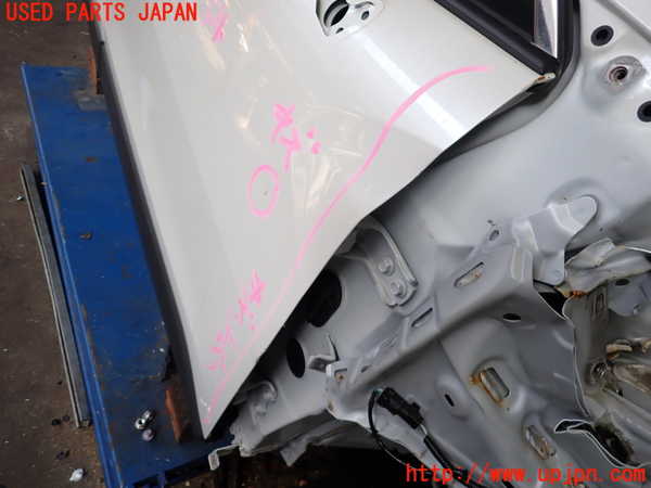 2UPJ-9229861230]カローラ クロス ハイブリッド(ZVG13)右前ドア 【ジャンク品】 中古_2