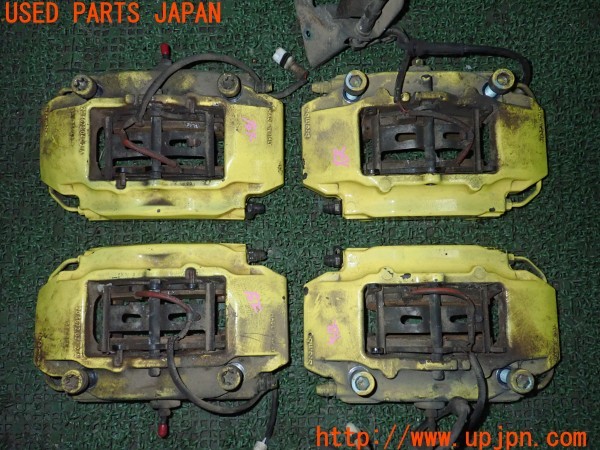 3UPJ=9229890301]ポルシェ ケイマン(98720 987c型)純正 brembo ブレンボ キャリパー 1台分 中古_3