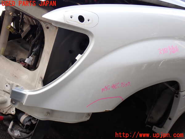 2UPJ-9229901082]ランクル100系(UZJ100W)左前フェンダー 中古_2