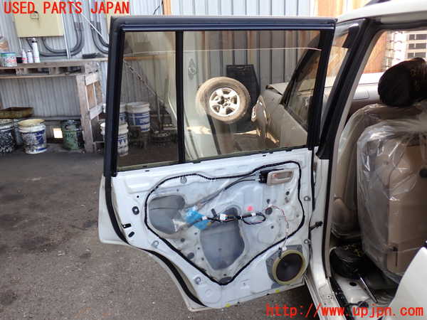 2UPJ-9229901320]ランクル100系(UZJ100W)左後ドア (43R-00073 M2E45) 中古_5