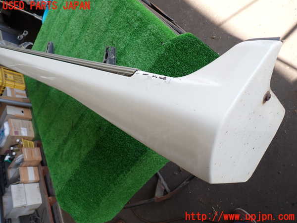 2UPJ-9229901392]ランクル100系(UZJ100W)左サイドステップ 中古_3
