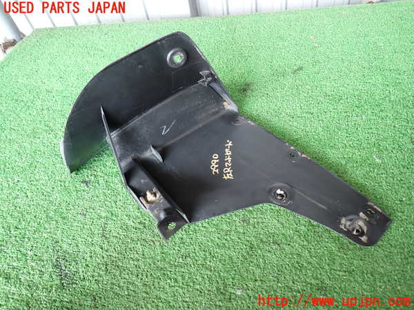 2UPJ-9229901456]ランクル100系(UZJ100W)左リアマッドガード(泥除け) 中古_2