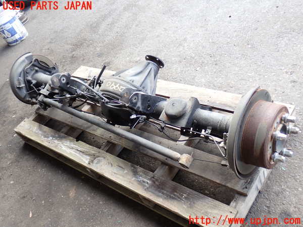2UPJ-9229904400]ランクル100系(UZJ100W)リアデフホーシング 中古_4