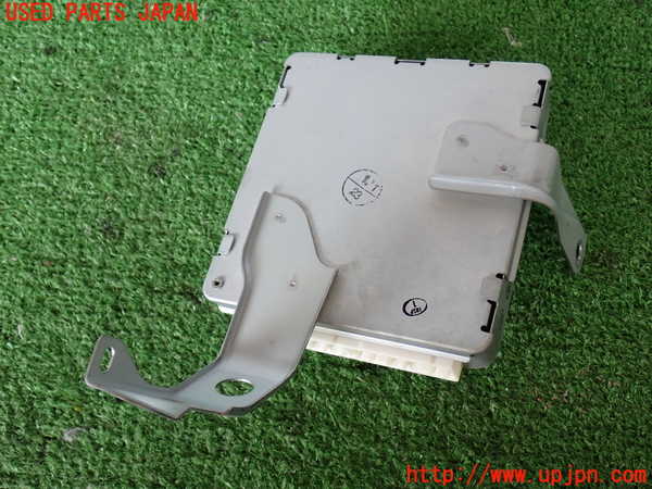 2UPJ-9229906125]ランクル100系(UZJ100W)ABSコンピューター 中古_3