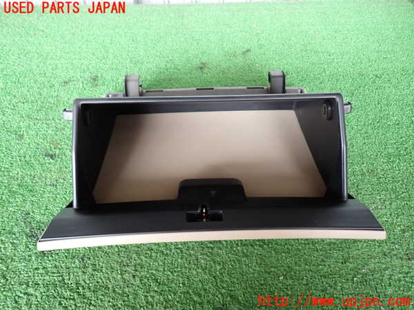 2UPJ-9229907516]ランクル100系(UZJ100W)グローブボックス1 中古_2