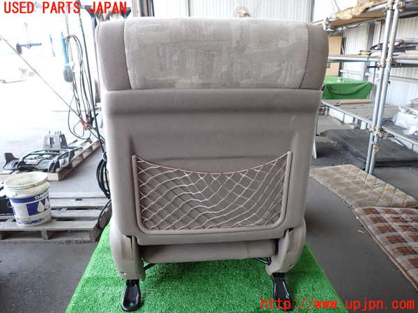 2UPJ-9229907065]ランクル100系(UZJ100W)助手席シート 中古_3