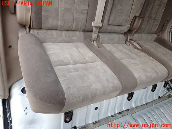 2UPJ-9229907145]ランクル100系(UZJ100W)右2列目シート 中古_2
